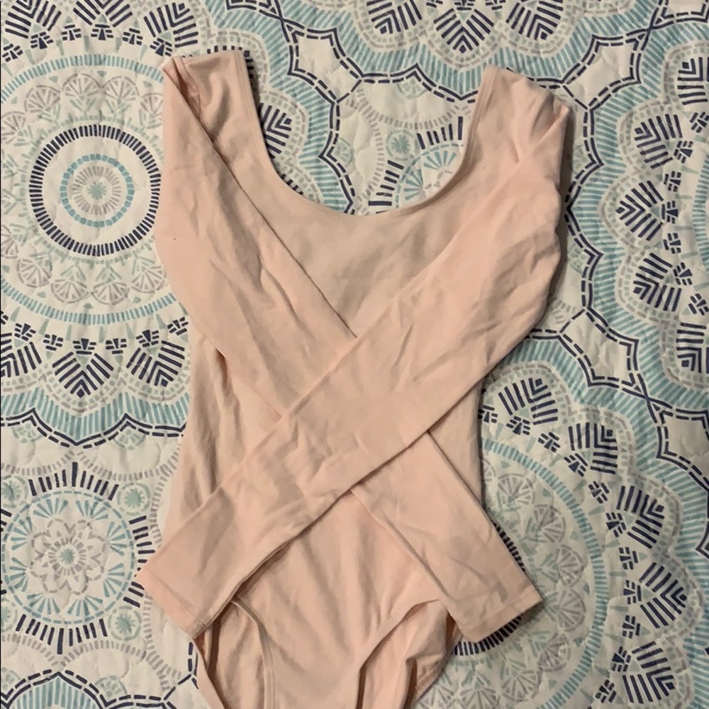 EUC women’s sz P Danskin pink long sleeve leotard